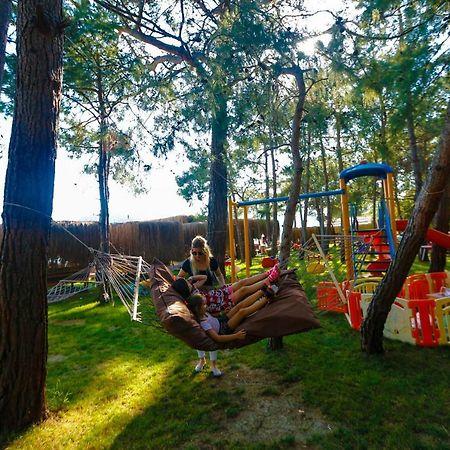 Green Pine Beach & Bungallows 希萨勒尼 外观 照片