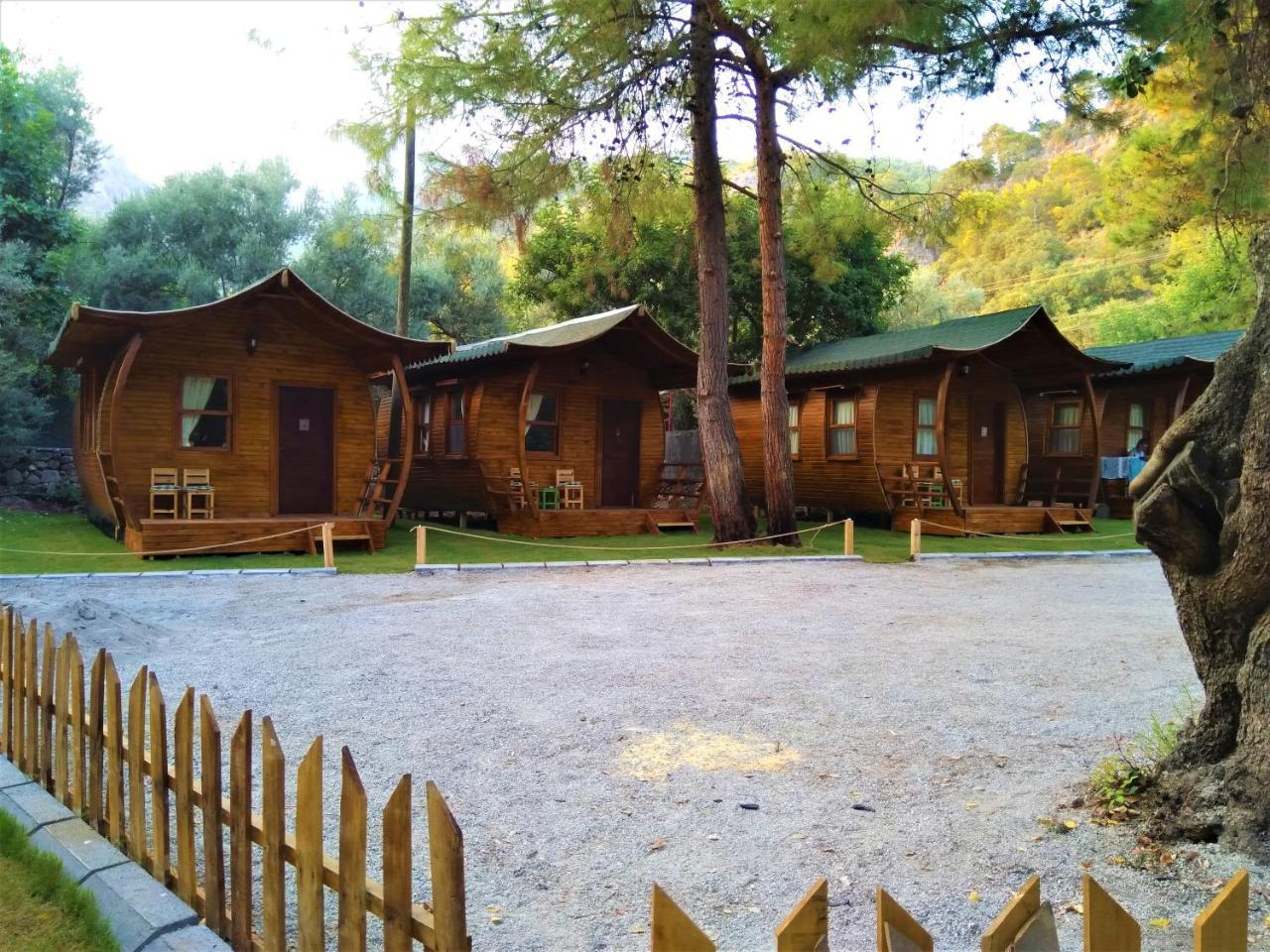 Green Pine Beach & Bungallows 希萨勒尼 外观 照片