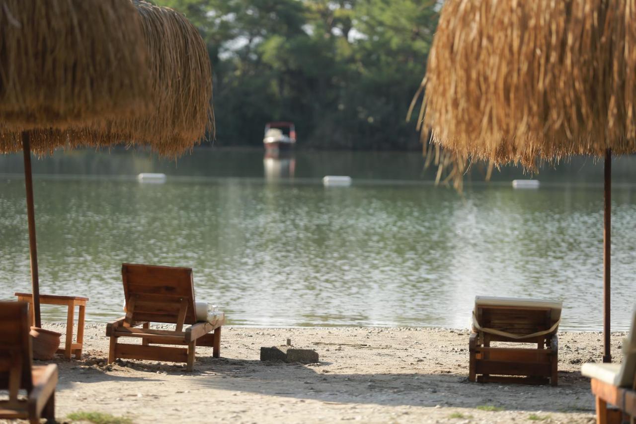 Green Pine Beach & Bungallows 希萨勒尼 外观 照片
